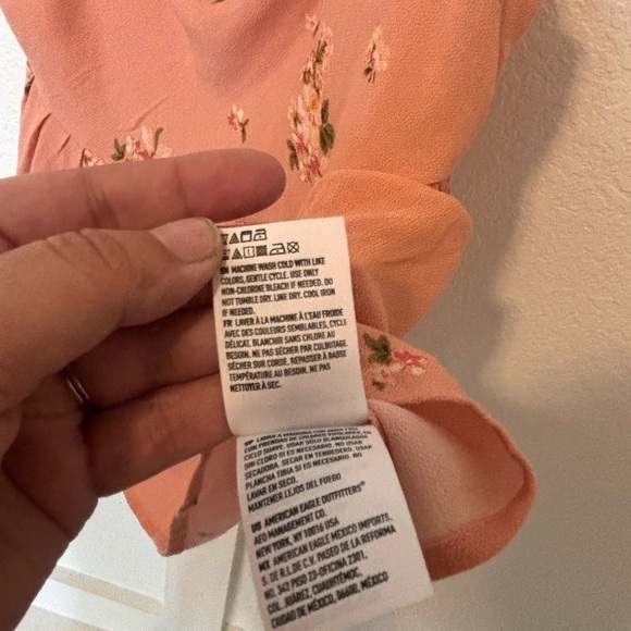American Eagle tank top. Blush with floral pattern. NWT! Medium - Picture 7 of 13